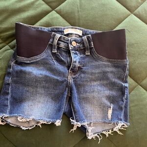 Kancan maternity shorts like new condition.